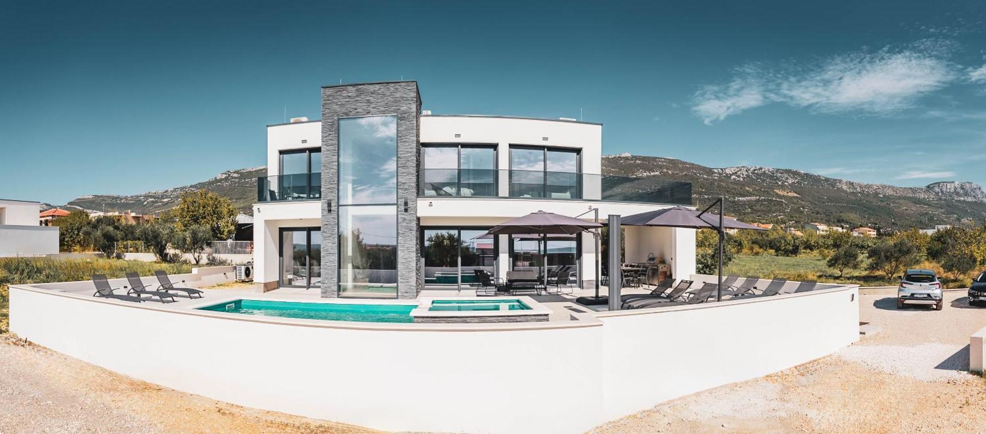 Villa Just Be Happy By Trawelltopia Kastela Exterior photo
