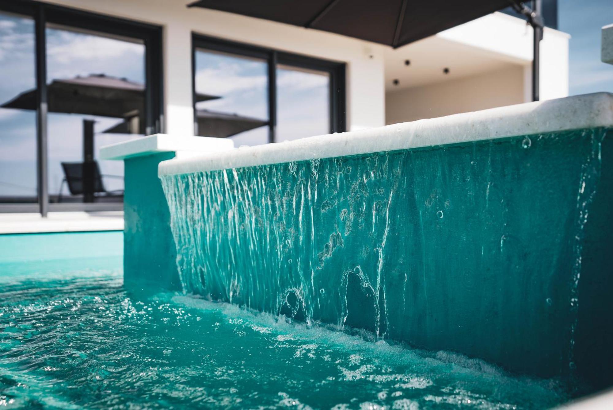 Villa Just Be Happy By Trawelltopia Kastela Exterior photo