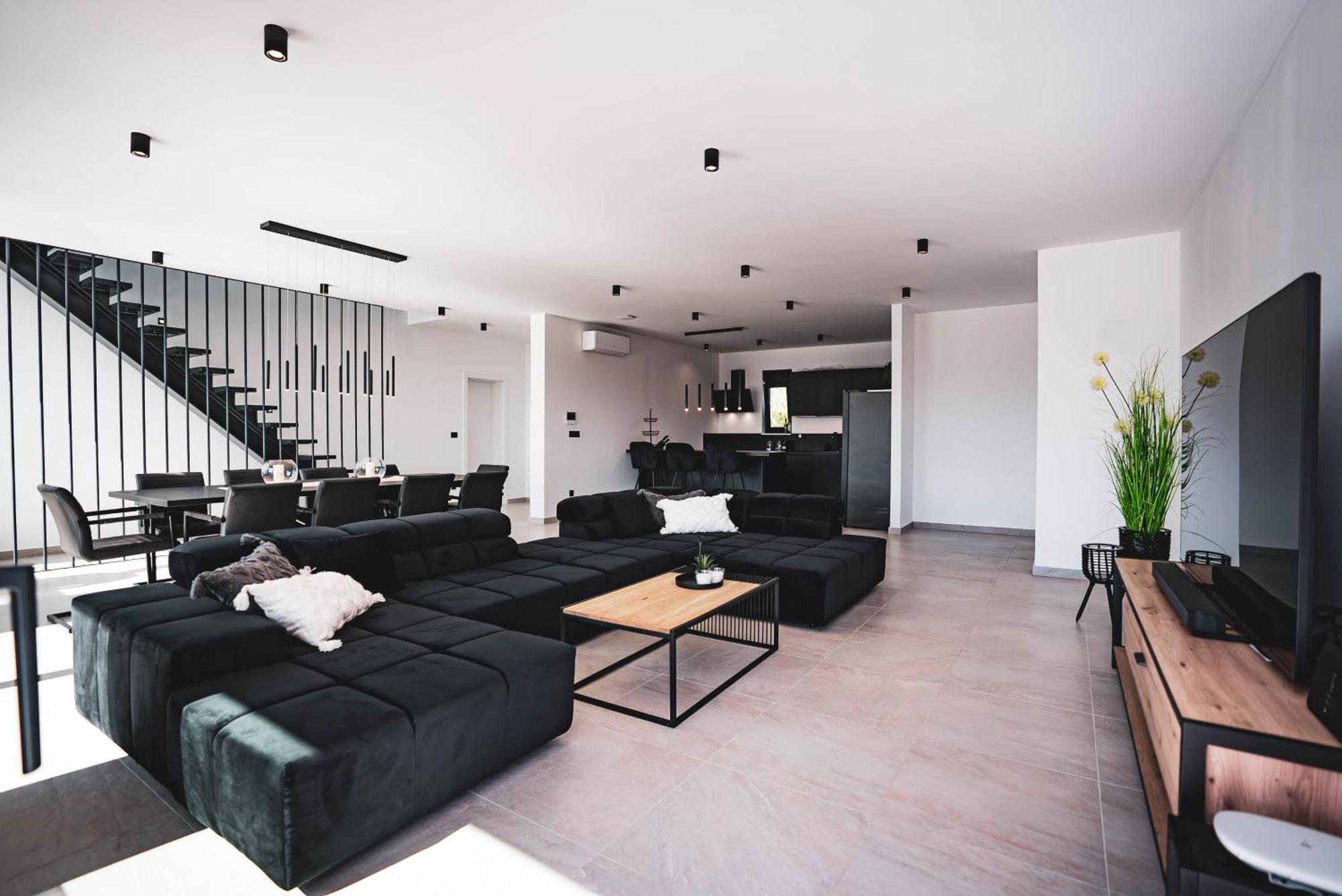 Villa Just Be Happy By Trawelltopia Kastela Exterior photo