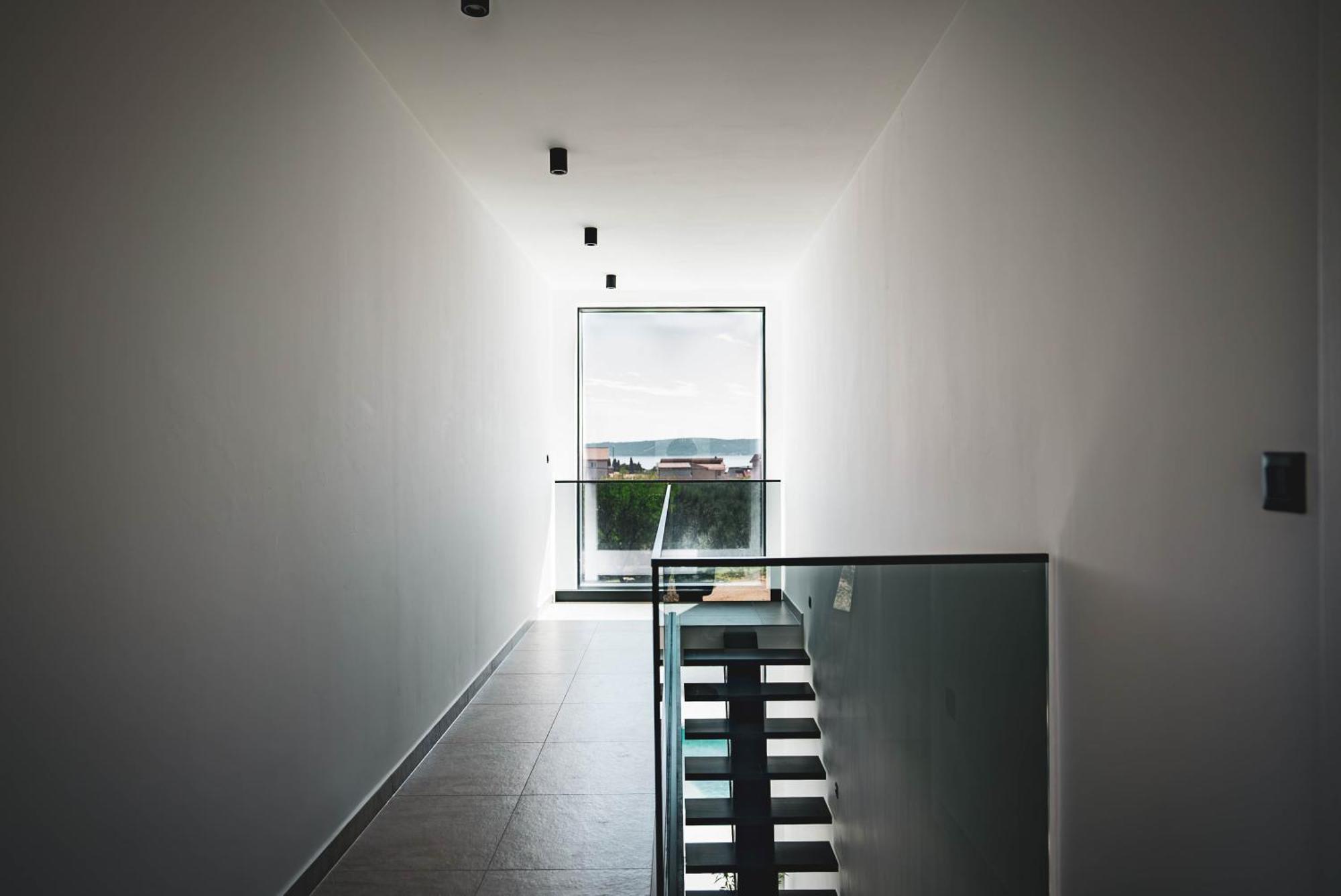 Villa Just Be Happy By Trawelltopia Kastela Exterior photo